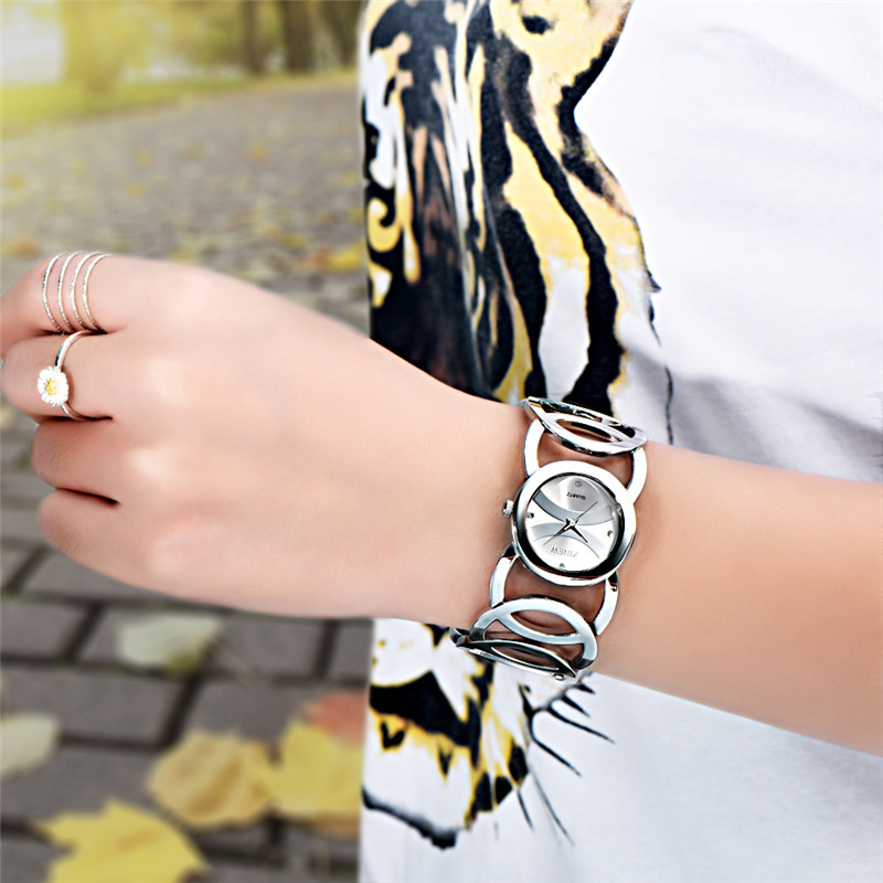 Luxury ยี่ห้อ Lady Gold นาฬิกา - Vintage Watch Crystal บทวิจารณ์และราคา
