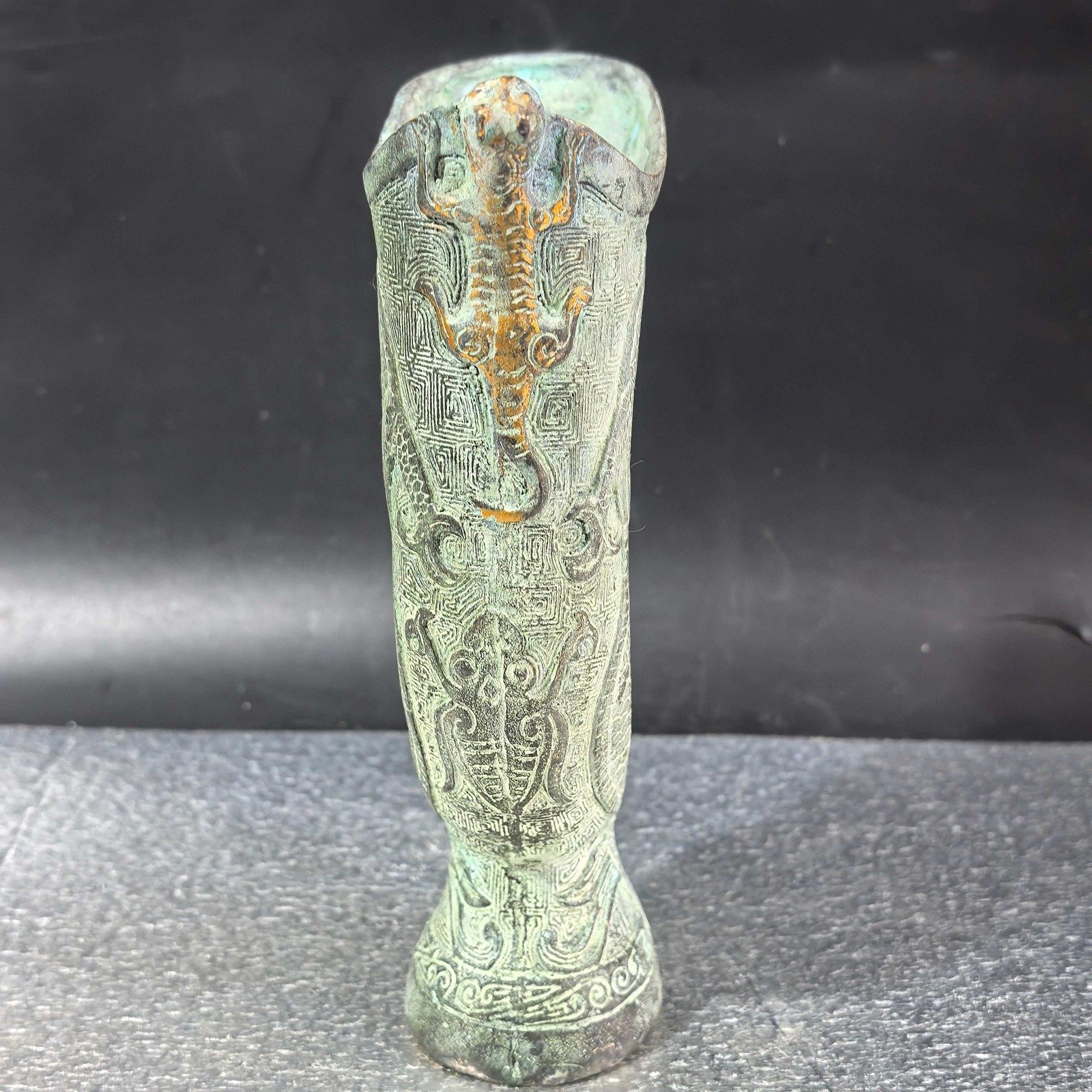 ถ้วยไวน์ทองสัมฤทธิ์ลายมังกร ภา - Collectible Vintage Wine บทวิจารณ์และราคา